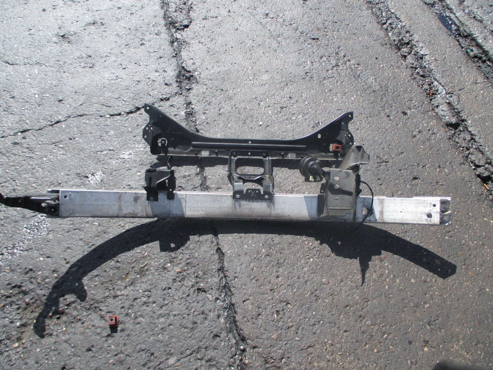 MERCEDES BENZ E CLASS W211 FRONT BUMPER BAR A2116261155