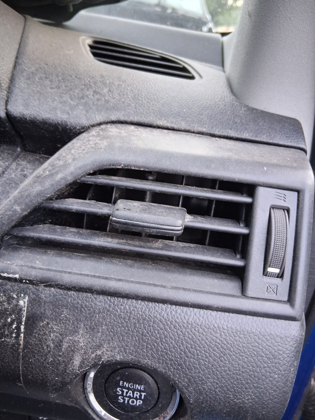 2021 SUZUKI SWIFT A2L MK4 OSF DRIVER SIDE FRONT RIGHT AIR VENT