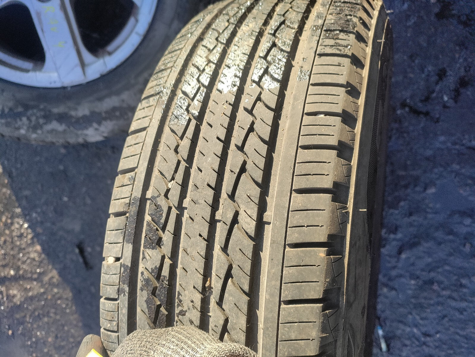 TOYOTA RAV 4 2003 MK2 16 INCH ALLOY WHEEL WITH TYRE 215/70R16