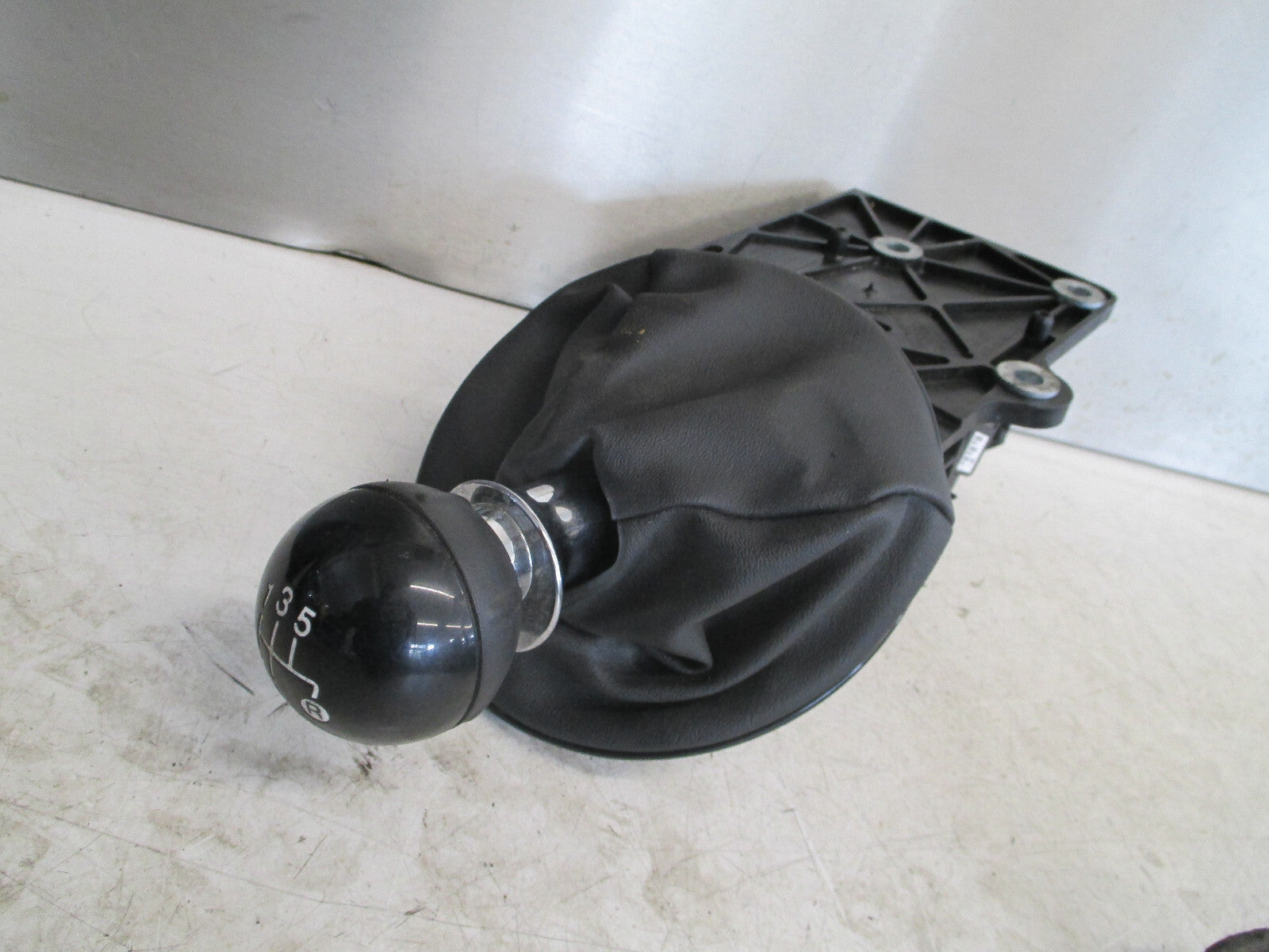 FIAT 500 2016 5 SPEED MANUAL GEARSTICK GEARSHIFTER 50295083