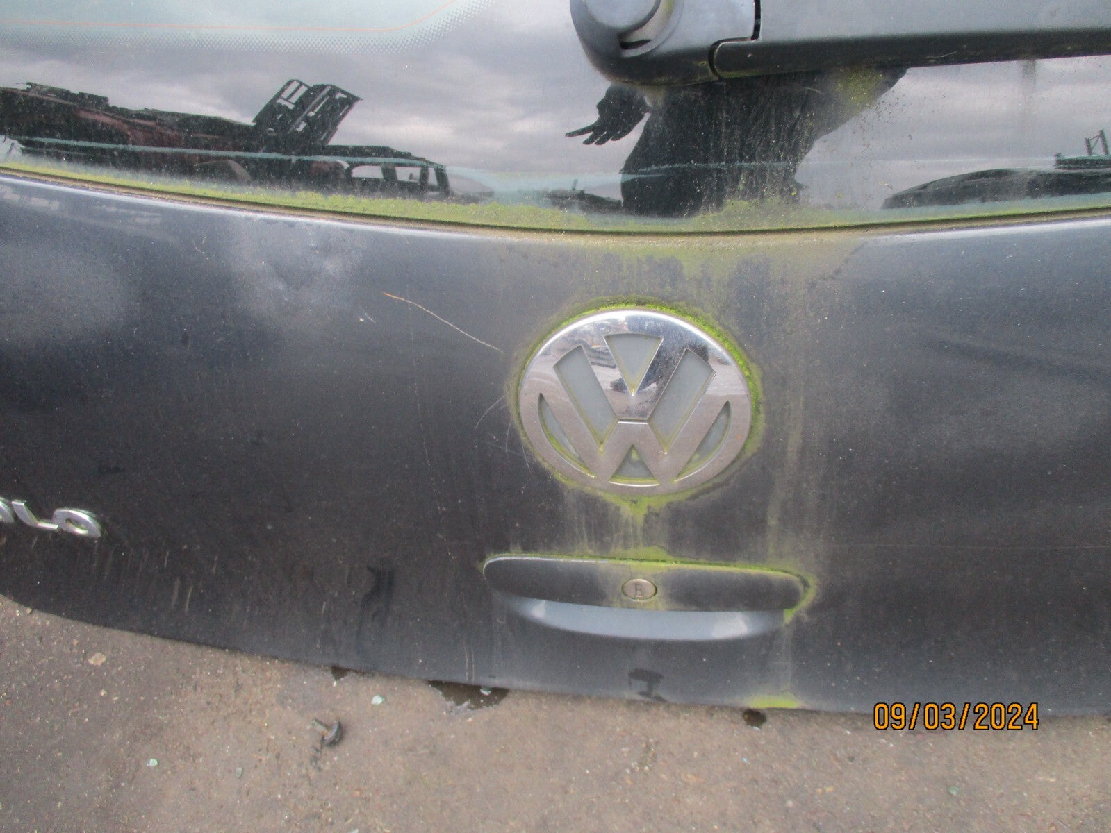 VW VOLKSWAGEN POLO MK4 2007 3 DOOR REAR COMPLETE TAILGATE BOOTLID GREY