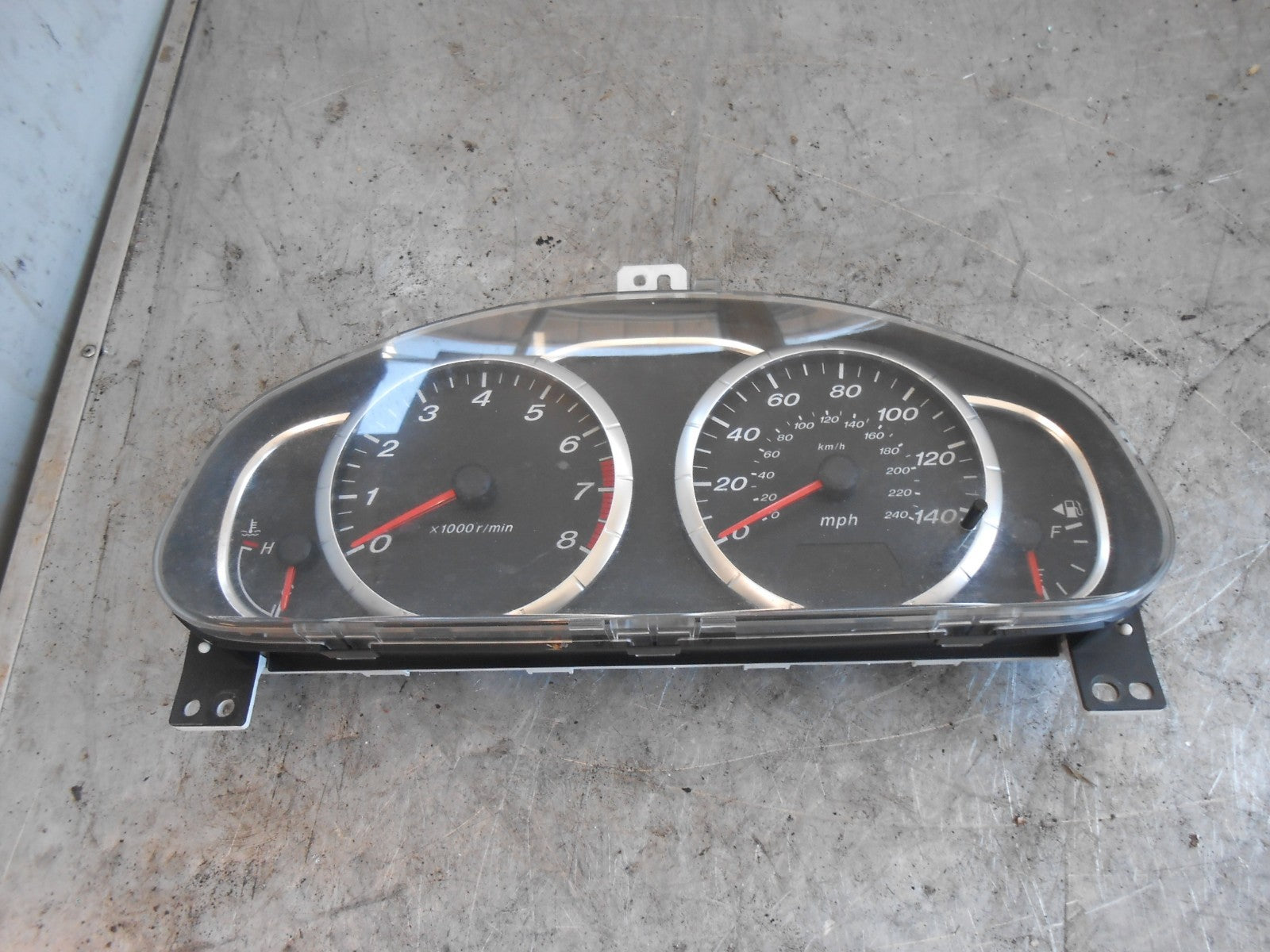 MAZDA 6 GG GY (MK1) 2002 - 2008 1.8 (L8) CLOCKS SPEEDO INSTRUMENT CLUSTER GR2P