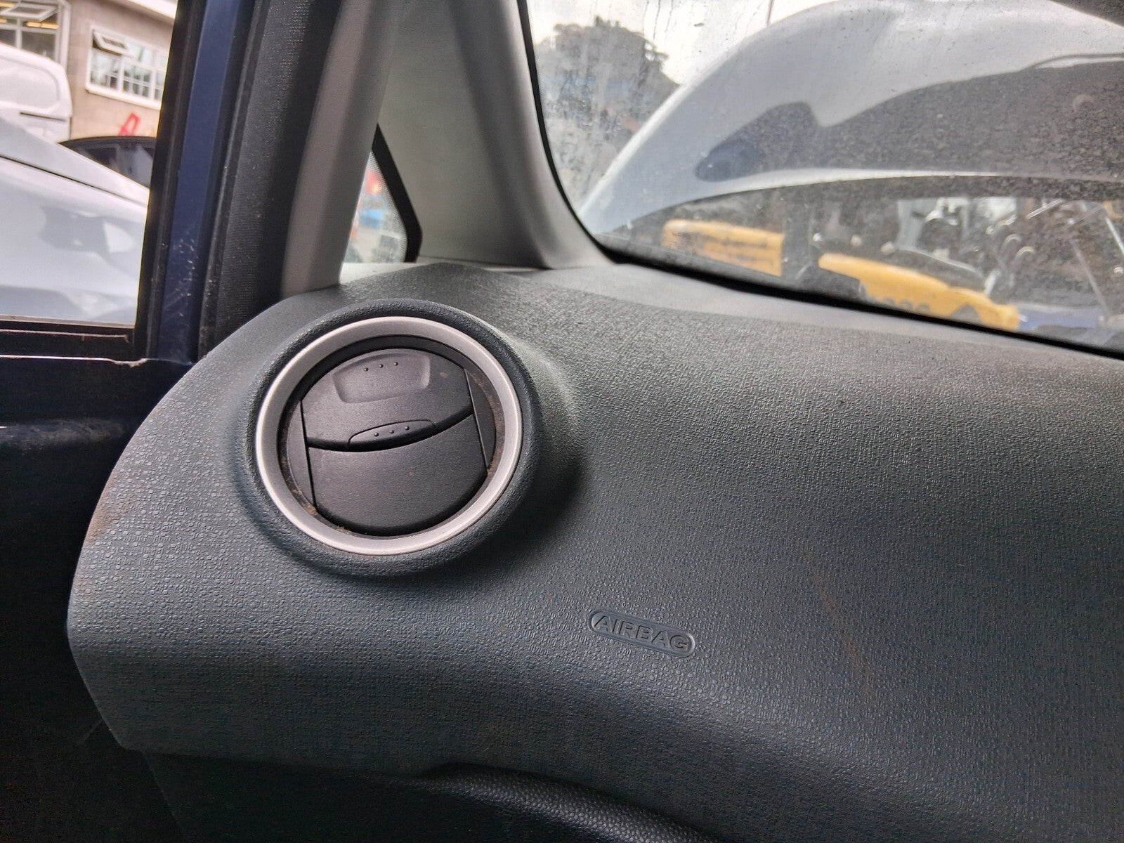 2010 FORD FIESTA MK7 NSF PASSENGER SIDE FRONT LEFT AIR VENT