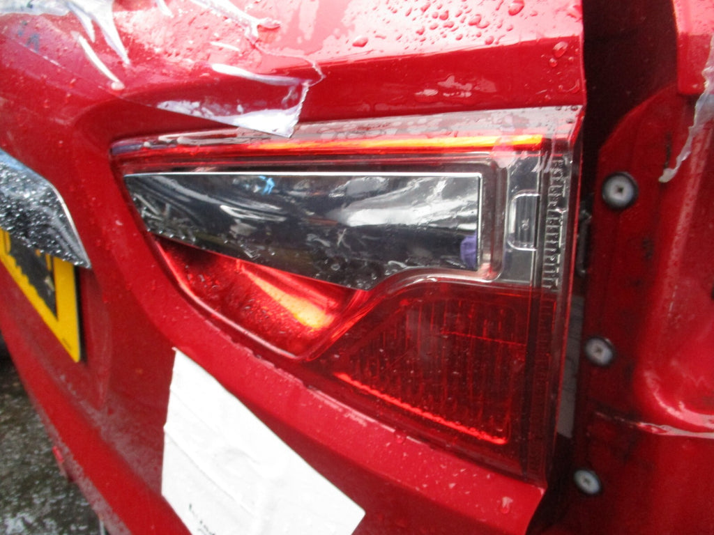 2021 FORD ECOSPORT OSR DRIVER SIDE REAR INNER TAILGATE RELEASE SWITCH LIGHT