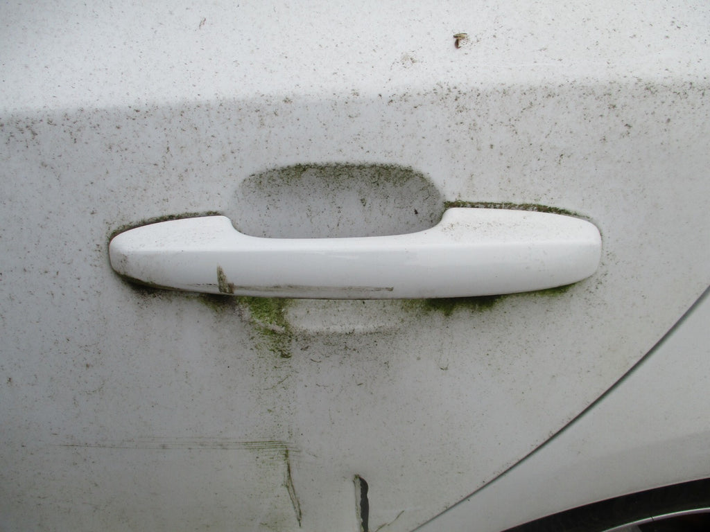 FORD FOCUS MK4 2021 NSR PASSENGER SIDE REAR EXTERIOR DOOR HANDLE FROZEN WHITE 5J