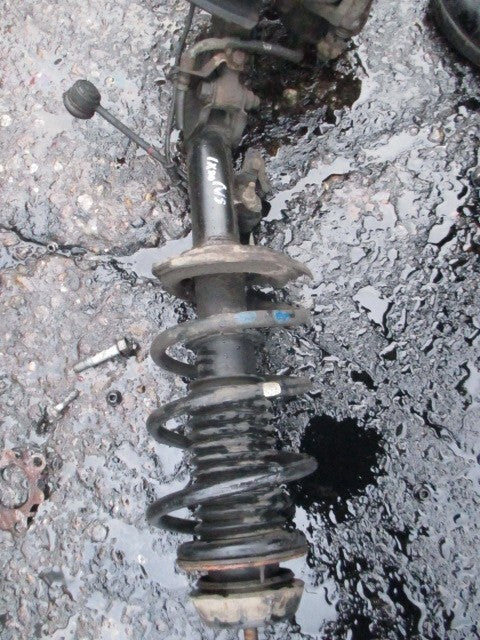 HYUNDAI IX20 2018 1.6 DIESEL MANUAL NS PASSENGER SIDE SIDE SHOCK CALIPER LEG HUB