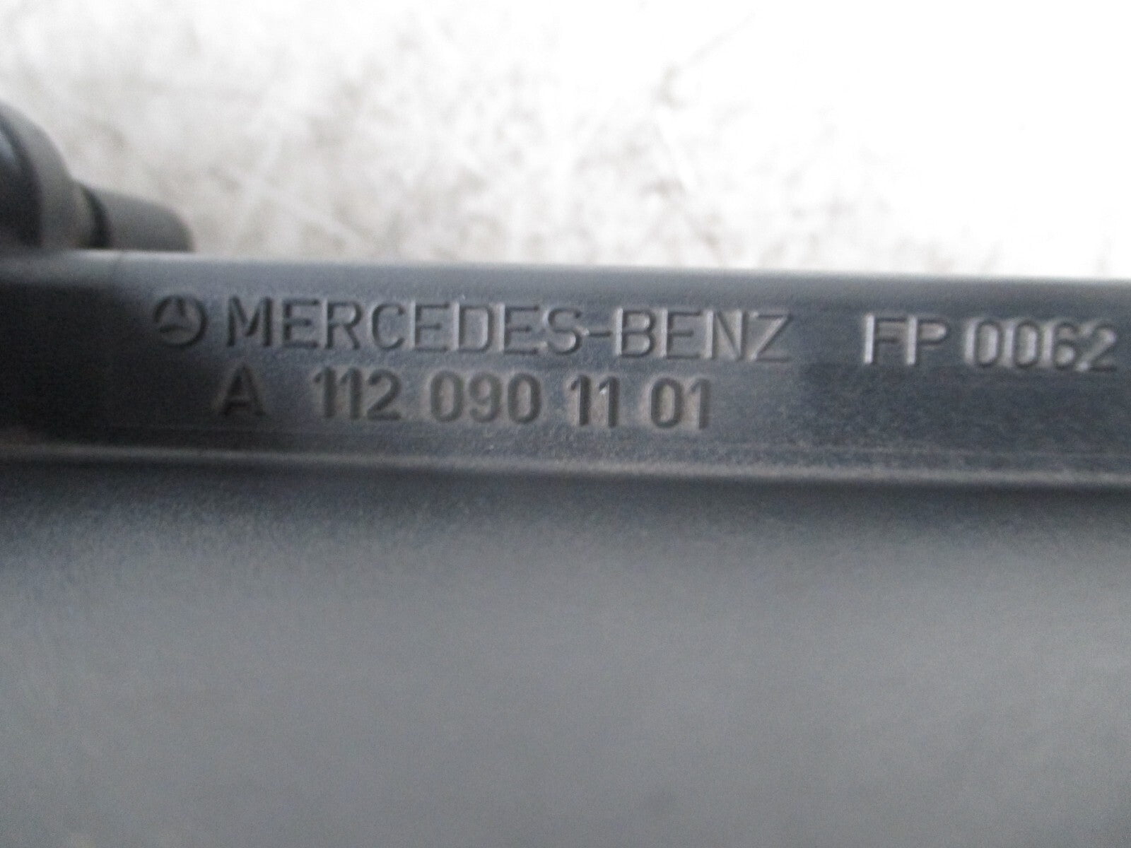 MERCEDES BENZ E CLASS W211 2003 ENGINE COVER AIT FILTER A1120901101