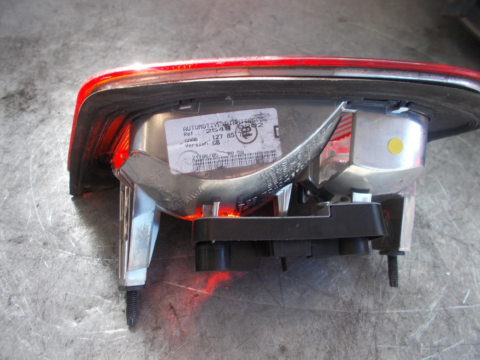 SAAB 93 NS PASSENGER REAR LIGHT 25480202