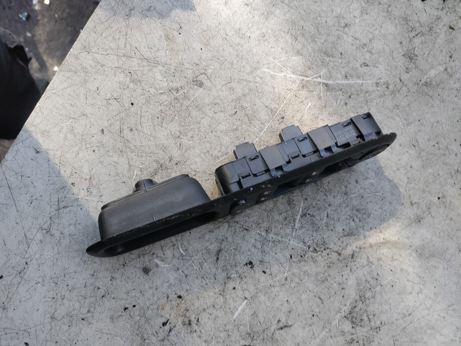 2007 PEUGEOT 407 OSF DRIVER SIDE FRONT WINDOW CONTROL SWITCH