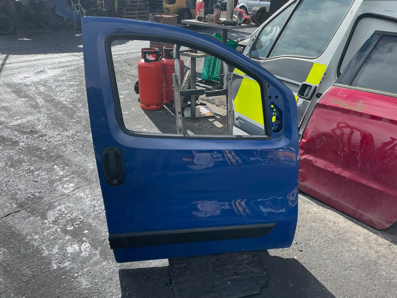 2015 PEUGEOT BIPPER OSF DRIVER SIDE FRONT DOOR BARE BLUE