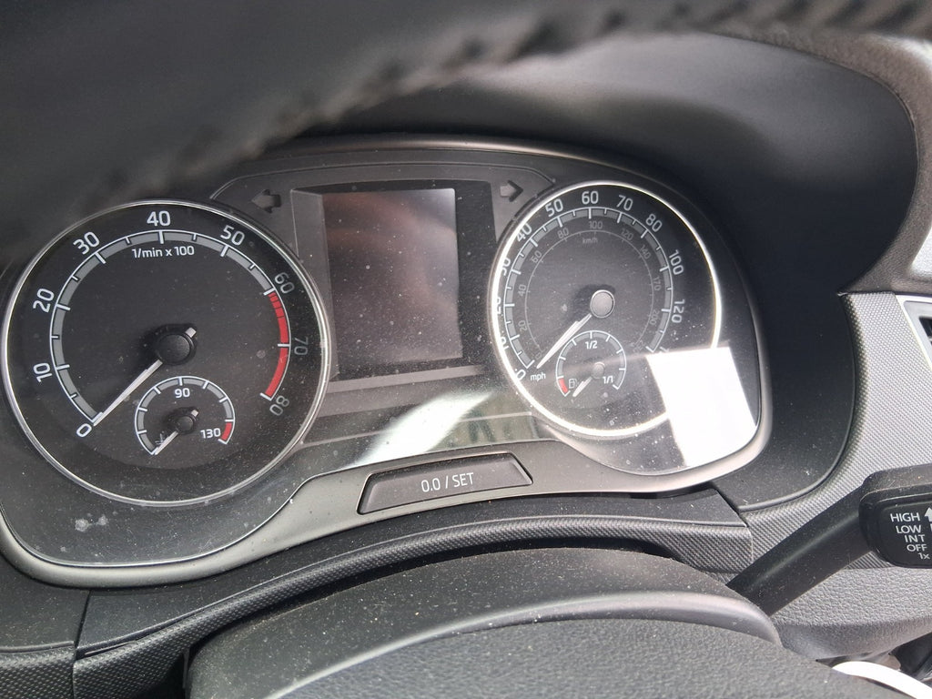 2020 SKODA FABIA MK3 NJ 1.0 PETROL SPEEDO SPEEDOMETER INSTRUMENT CLUSTER