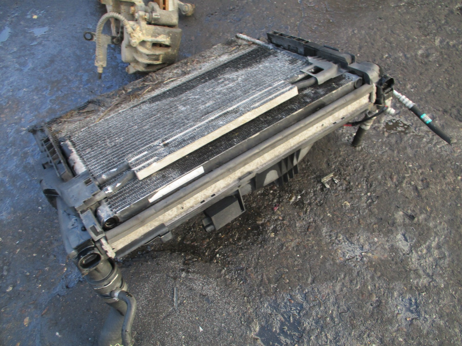 2005 BMW X3 E83 2.0 DIESEL RADIATOR RADPACK 7788136