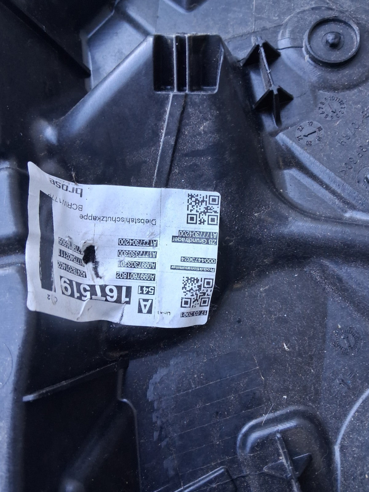 2021 MERCEDES A CLASS V177 OSR DRIVER REAR WINDOW REGULATOR & DOOR MODULE