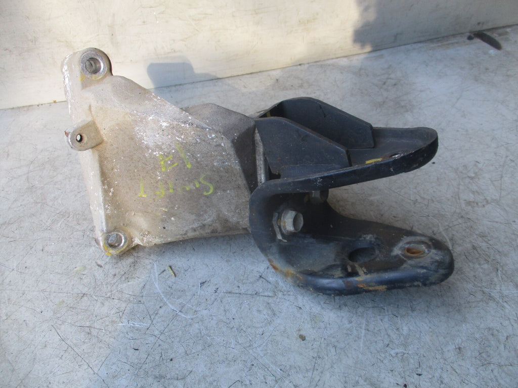 SUZUKI SWIFT MK3 2017 1.2 PETROL OS DRIVER SIDE FRONT ENGINE MOUNT 1175169LA2