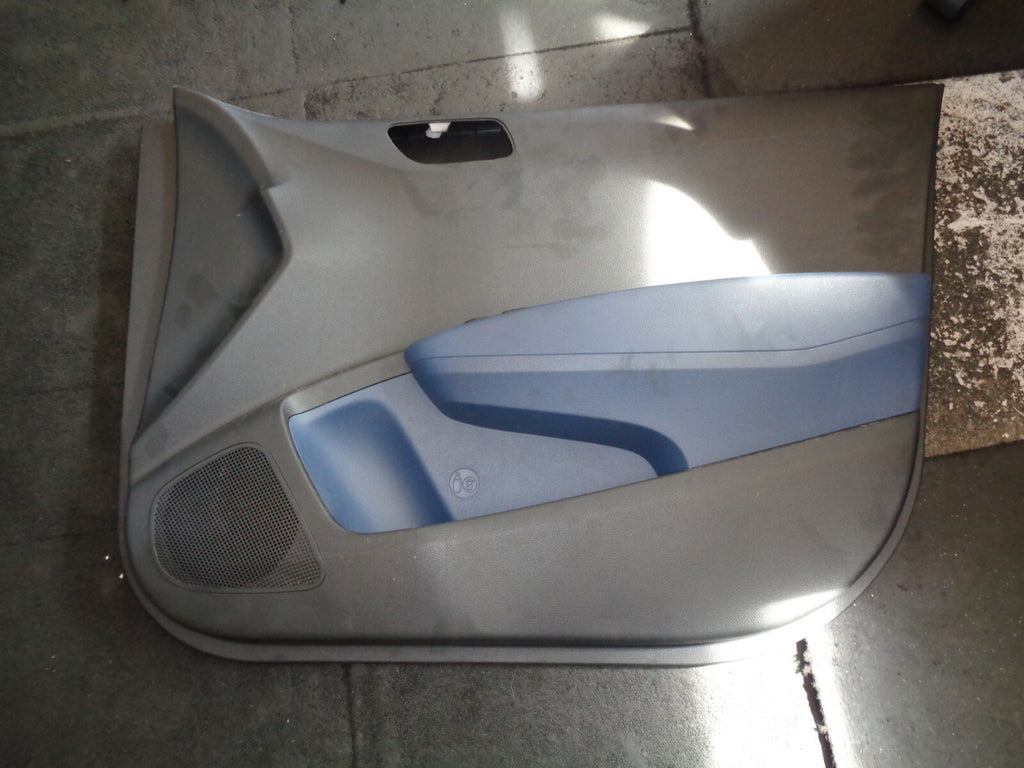 HYUNDAI i10 2016 MK2 OSF DRIVER SIDE FRONT DOORCARD  WITH WINDOW SWITCHES