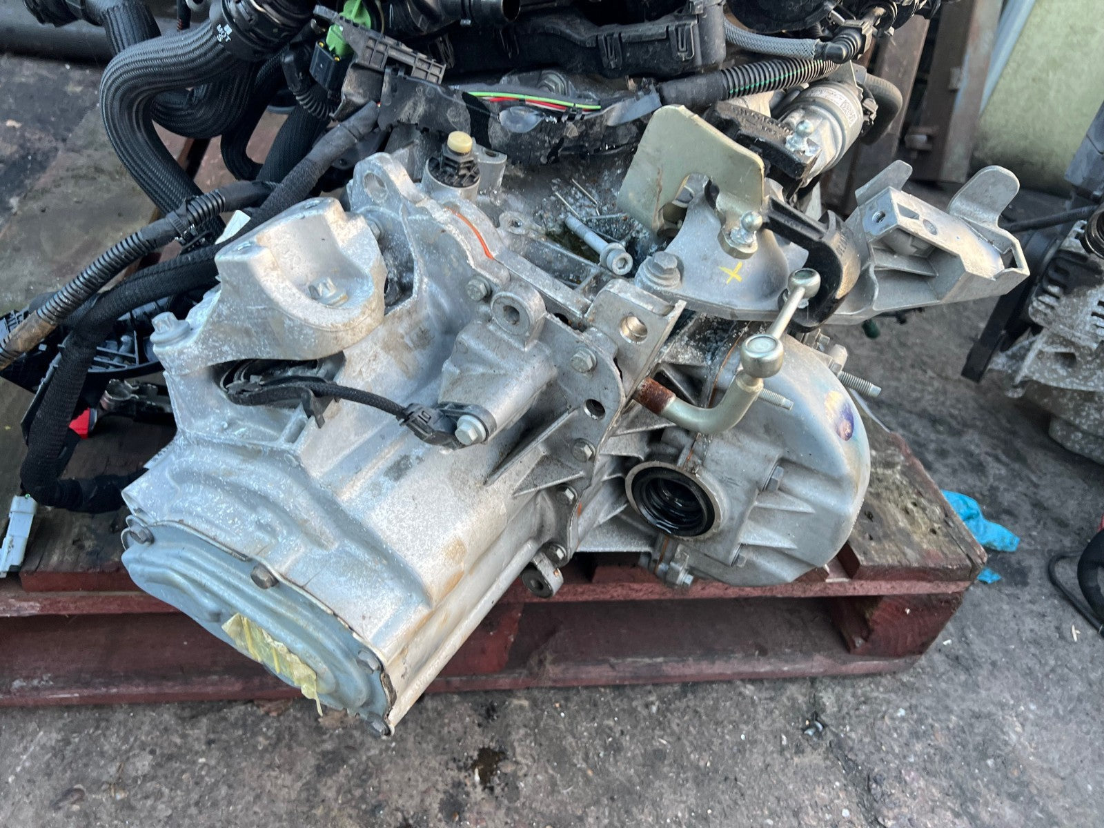 2024 JEEP AVENGER 1.2 PETROL 6 SPEED MANUAL GEARBOX 20V248 4K MILES