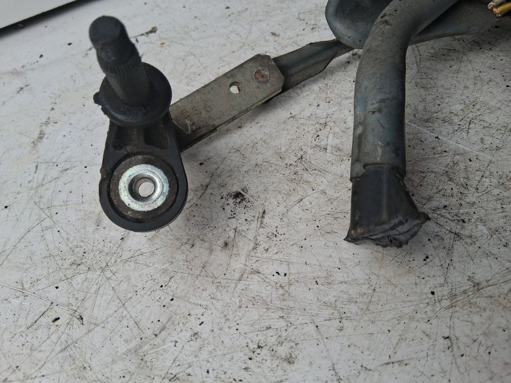 2015 VAUXHALL ADAM FRONT WIPER MOTOR LINKAGE MECHANISM W000032756