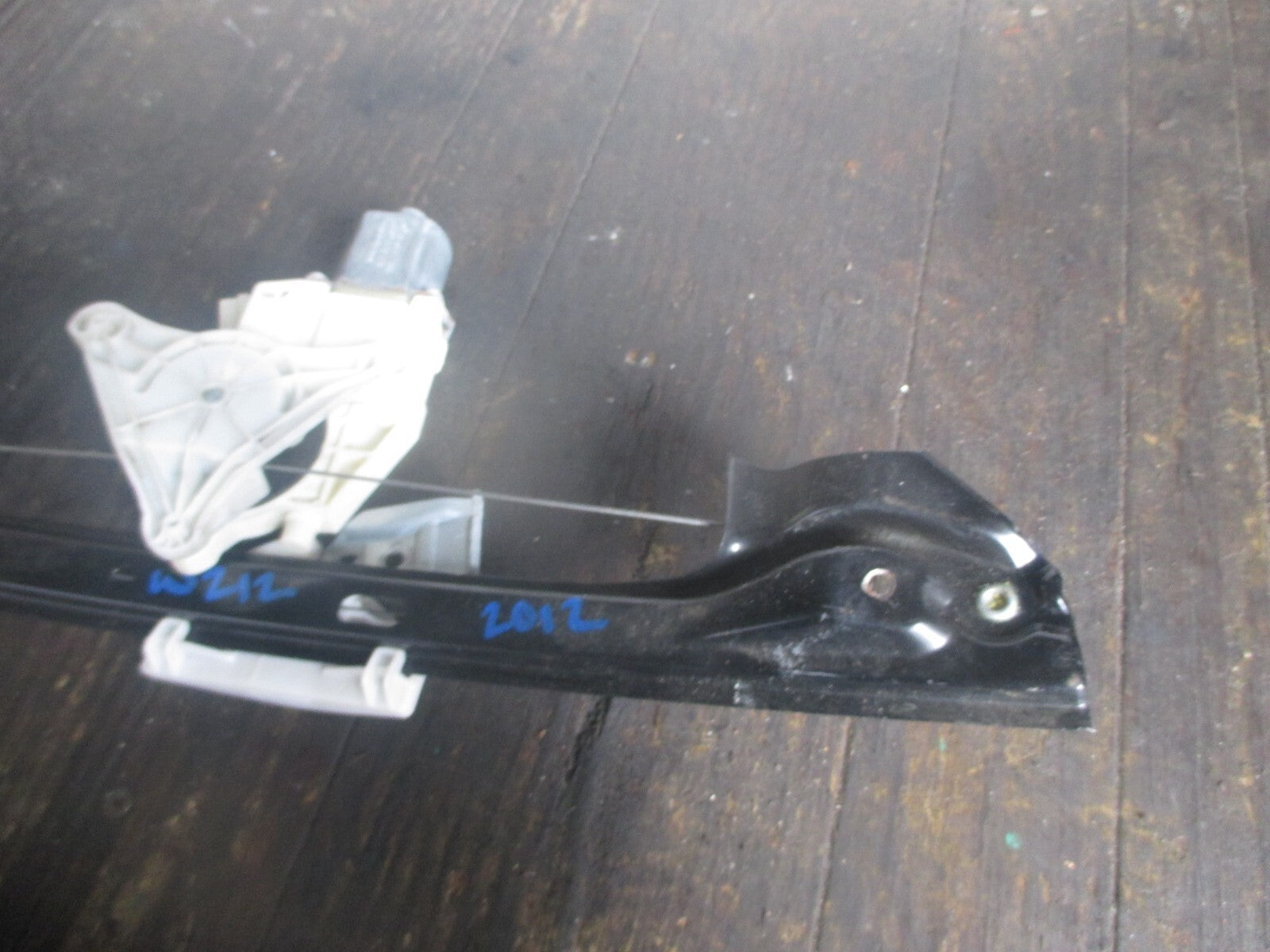 MERCEDES C CLASS W212 OSR DRIVER SIDE REAR WINDOW REGULATOR & MOTOR A2048200642