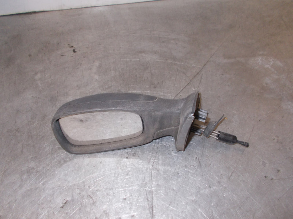 PEUGEOT 306 NS PASSENGER SIDE MANUAL DOOR WING MIRROR BLACK