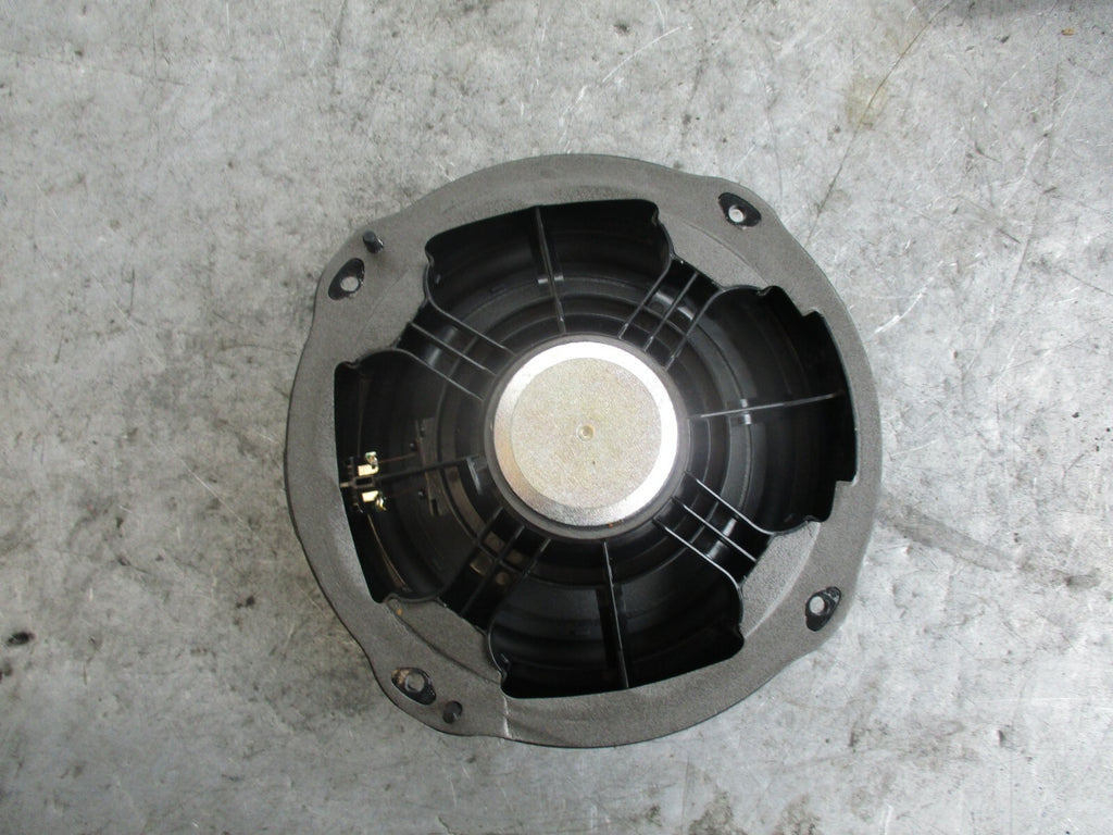 AUDI A3 8V (MK3) FRONT INTERIOR DOOR SPEAKER 8V0035415C