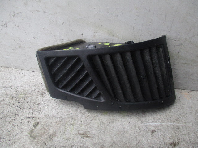 2010 BMW 1 SERIES E82 DASHBOARD AIR VENT GRILLE