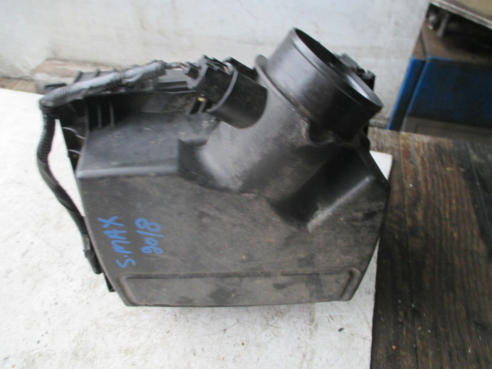 FORD S MAX 2018 1.5 PETROL AIR FILTER BOX DS739661FB