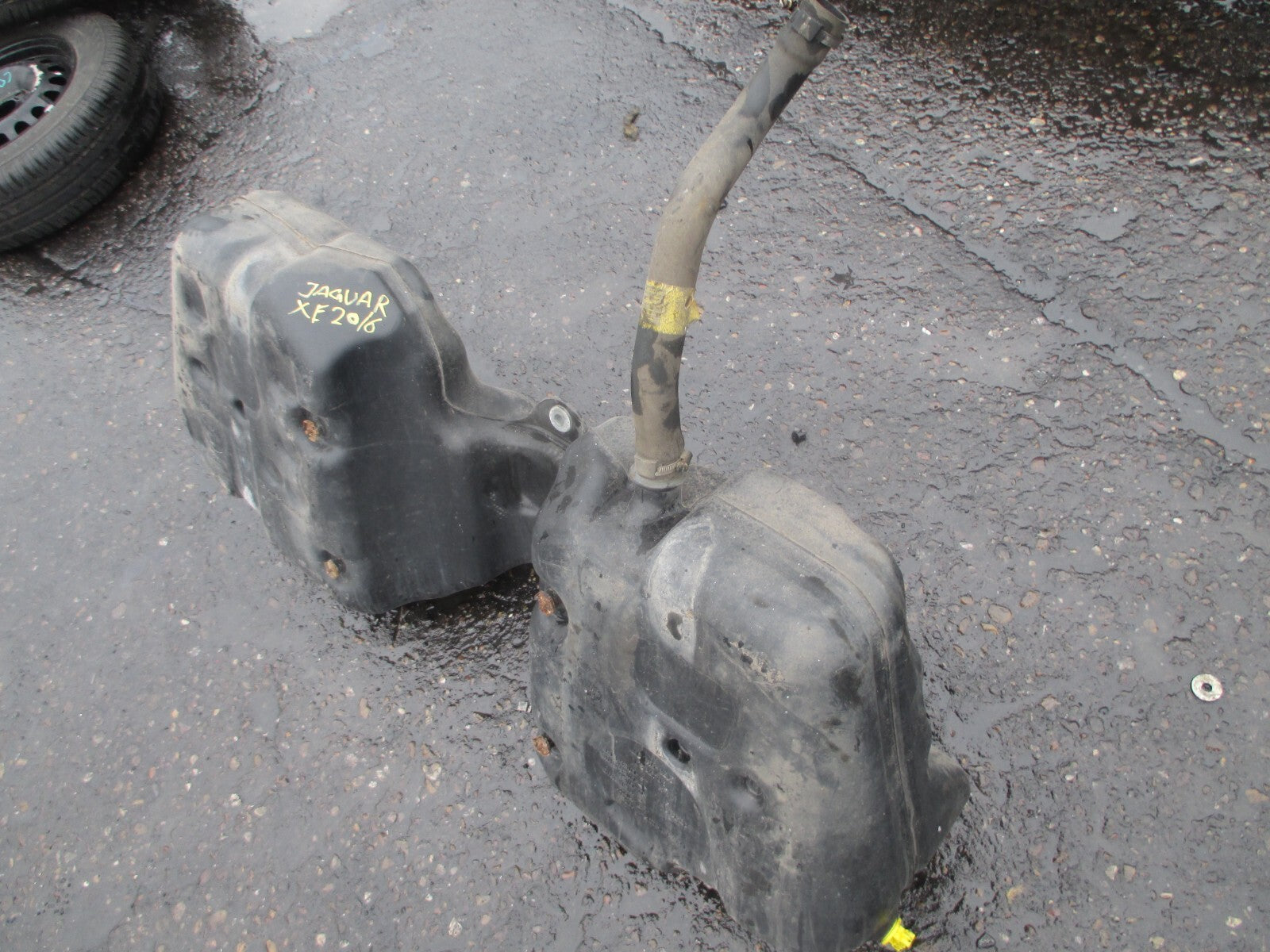 JAGUAR XE 2016 2.0 DIESEL FUEL TANK GX739K007DD