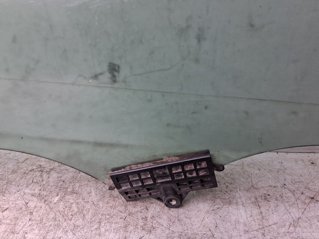 2012 HYUNDAI I40 OSF DRIVER SIDE FRONT RIGHT WINDOW GLASS 43R000384