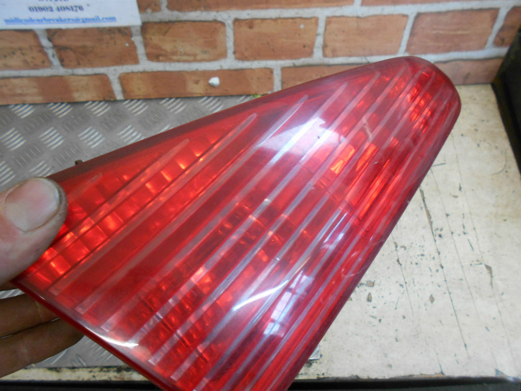PEUGEOT 607 2004 NSR PASSENGER SIDE REAR INNER TAIL LIGHT