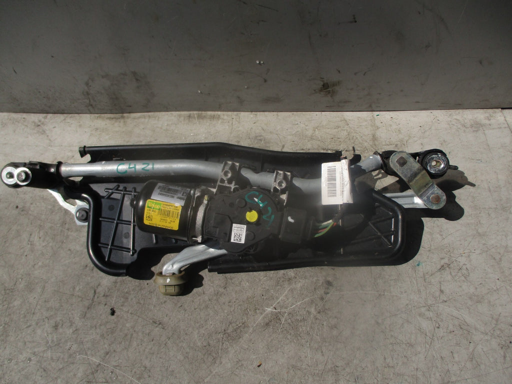 2021 CITROEN C4 MK3 FRONT WINDSCREEN WIPER MOTOR & LINKAGE 9824534680