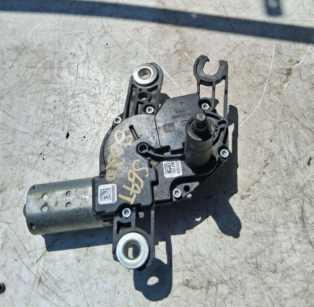 2020 SEAT REAR WINDSCREEN WIPER MOTOR W000089789