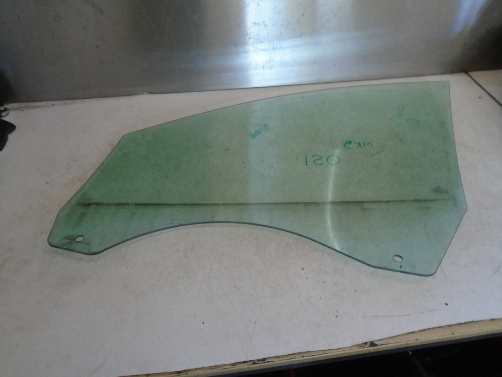 FORD MONDEO MK5 FACELIFT 2019 OSF DRIVER SIDE FRONT DOOR WINDOW GLASS