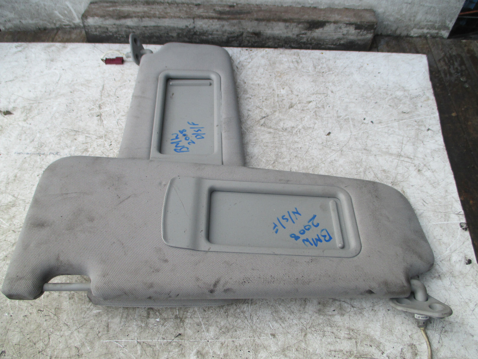 BMW 3 SERIES E90 2008 FRONT DRIVER PASSENGER SUN VISOR