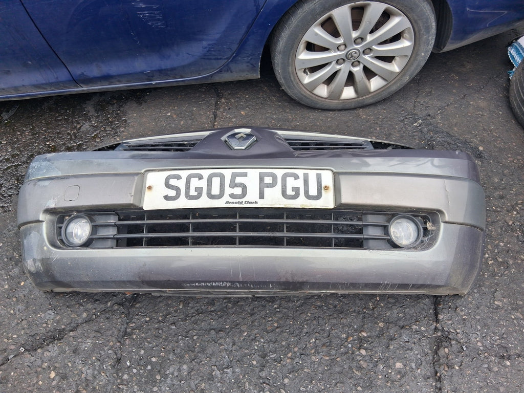 2005 RENAULT MEGANE MK2 FRONT COMPLETE BUMPER