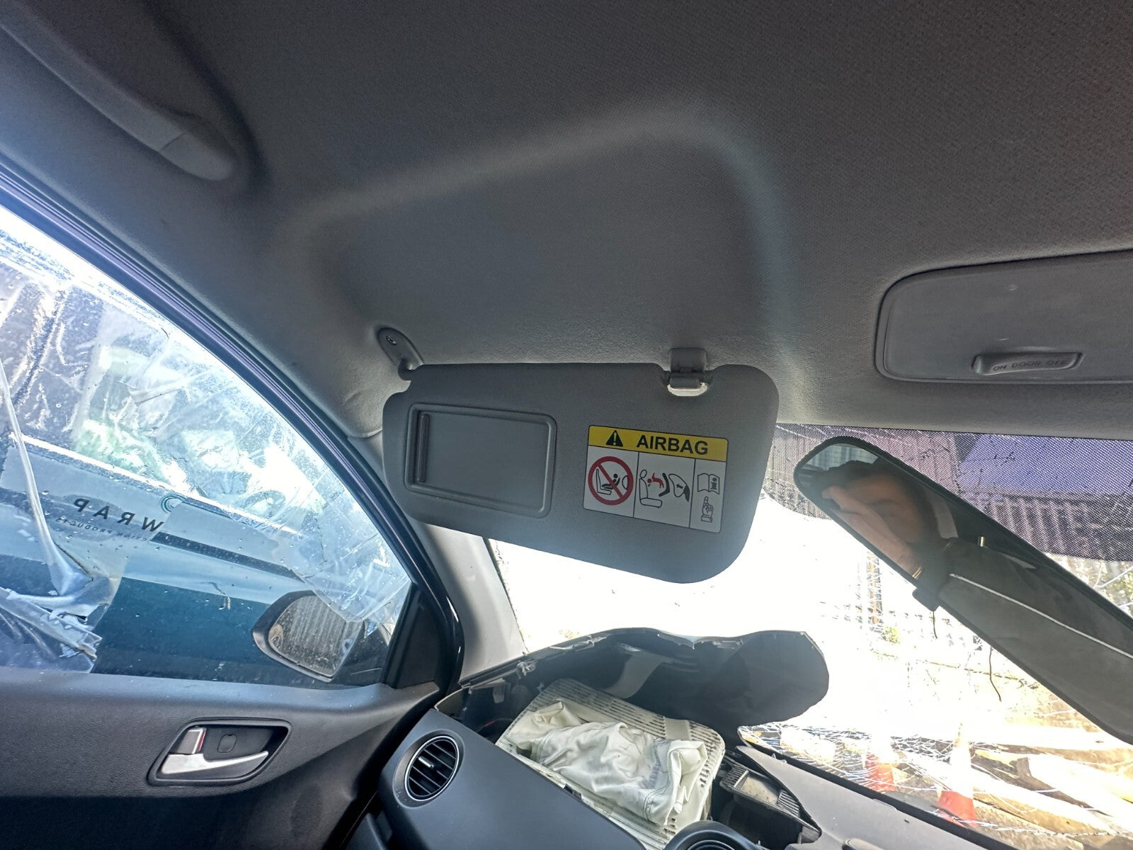 2017 HYUNDAI i10 MK2 NSF PASSENGER SIDE FRONT SUN VISOR SUNVISOR