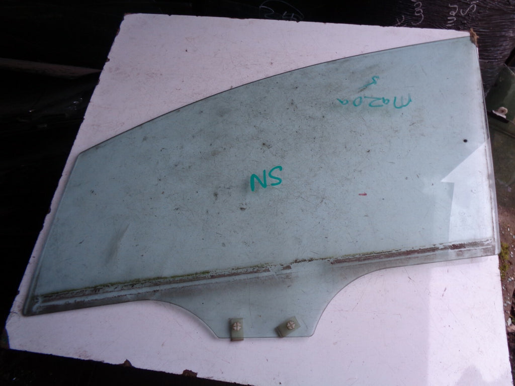 MAZDA 5 NS PASSENGER SIDE FRONT DOOR WINDOW GLASS