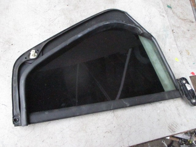 2017 VW VOLKSWAGEN GOLF MK7 OSR DRIVER SIDE QUARTER GLASS 5G6845214