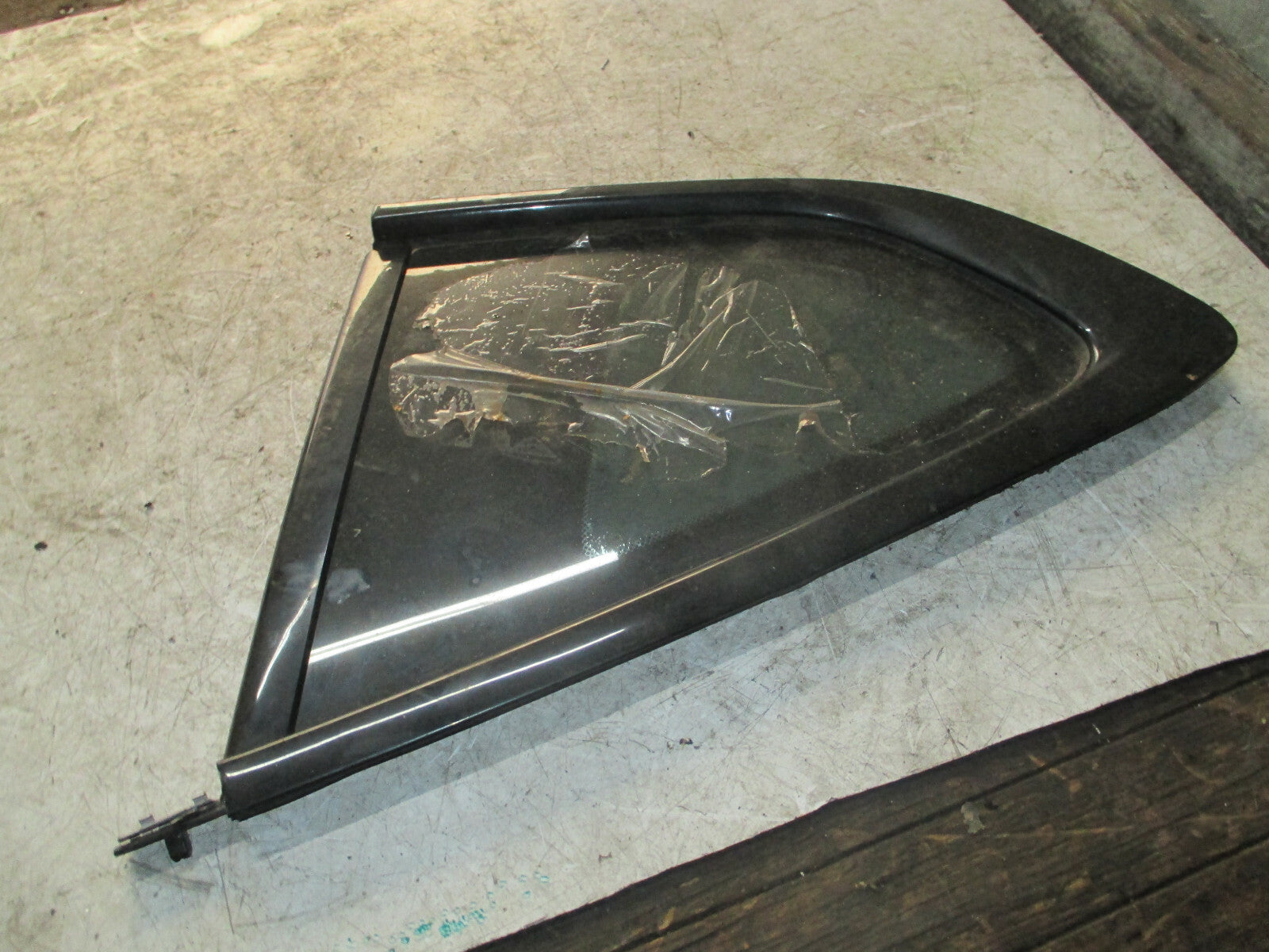 BMW 5 SERIES GT F07 2016 OSR DRIVER SIDE REAR QUARTER WINDOW GLASS