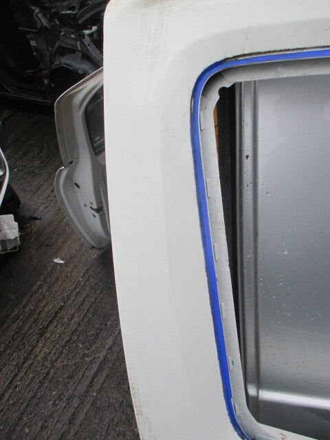 2013 FIAT DOBLO OSF DRIVER SIDE BARE FRONT DOOR WHITE
