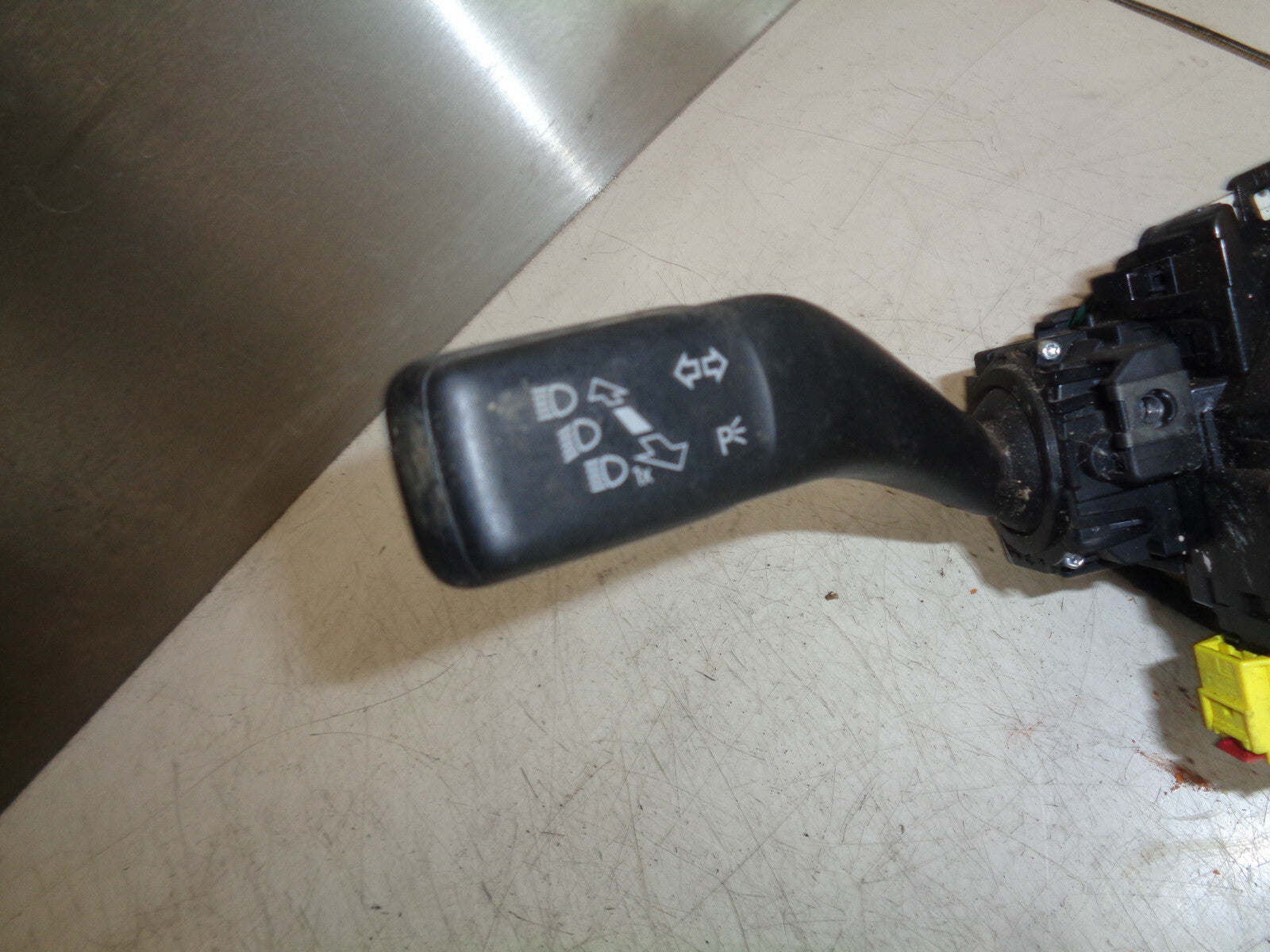 VW VOLKSWAGEN GOLF MK6 2010 COMBINATION SWITCH WIPER INDICATOR SQUIB STALKS