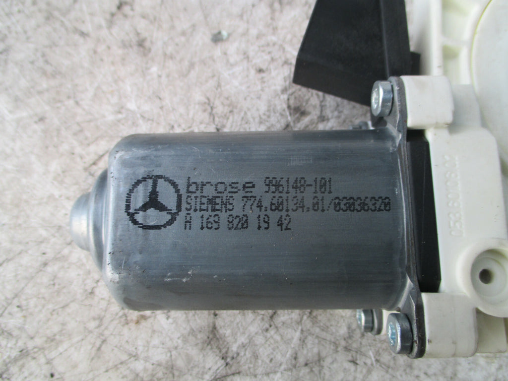 MERCEDES BENZ A CLASS W169 2006 NSR PASSENGER REAR DOOR WINDOW MOTOR A1698201942