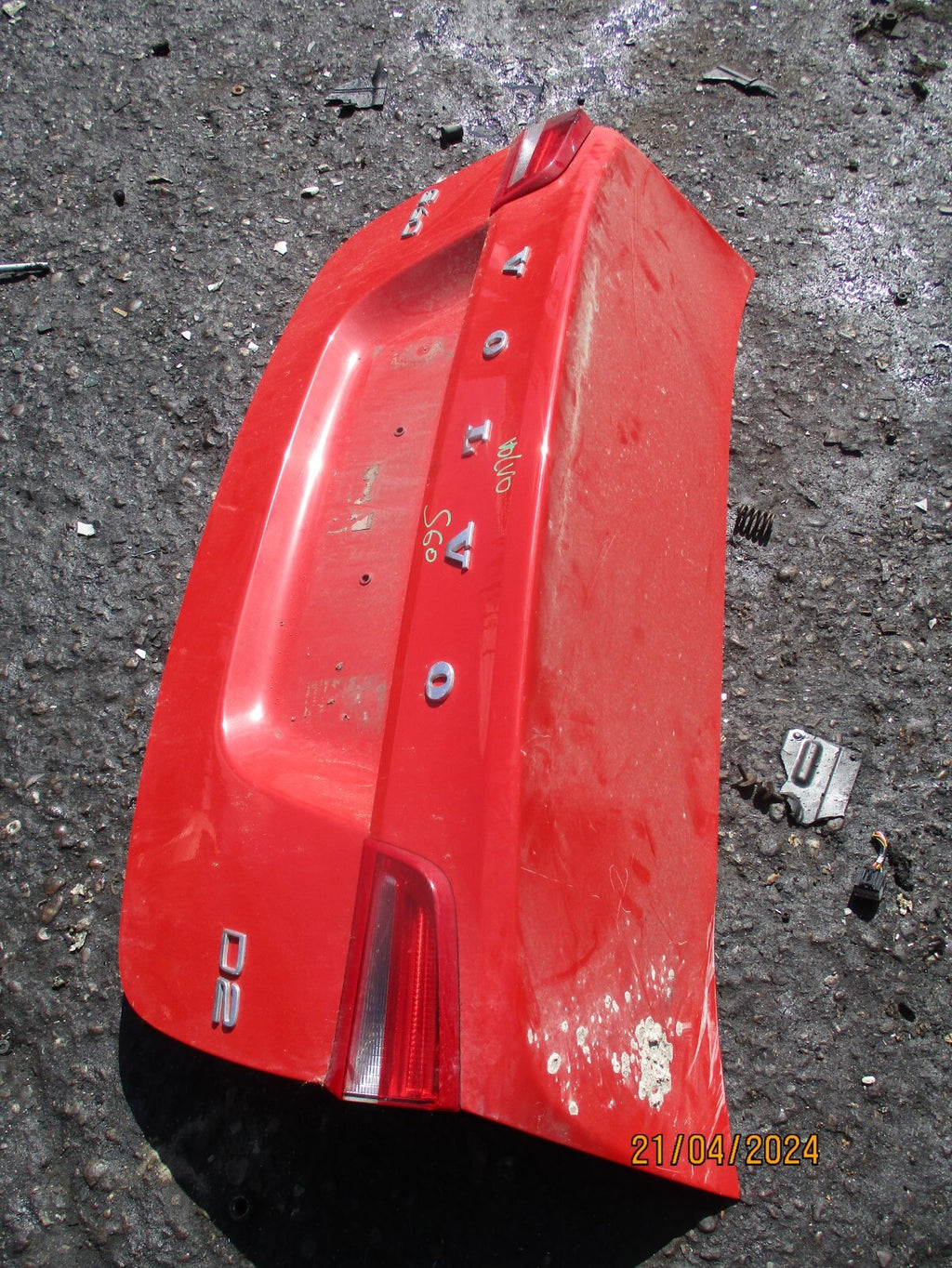 VOLVO S60 2014 MK2 D2 REAR TAILGATE BOOTLID RED