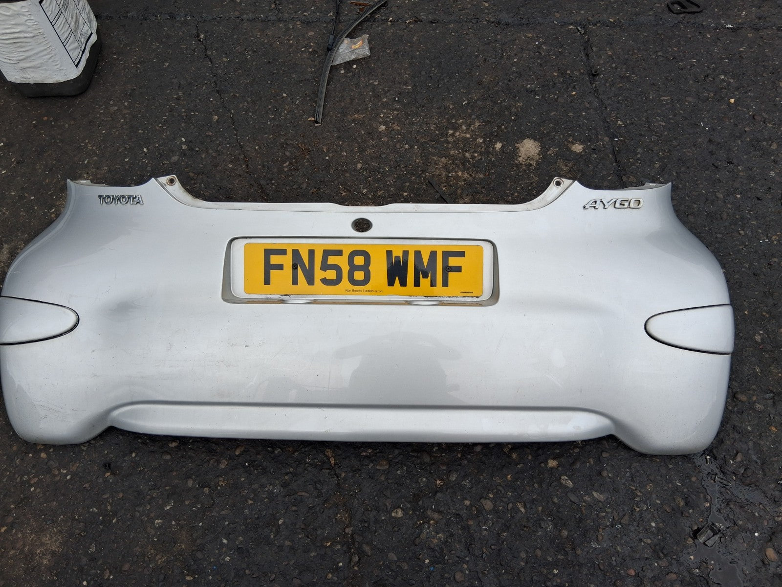 2008 TOYOTA AYGO MK1 REAR COMPLETE BUMPER SILVER