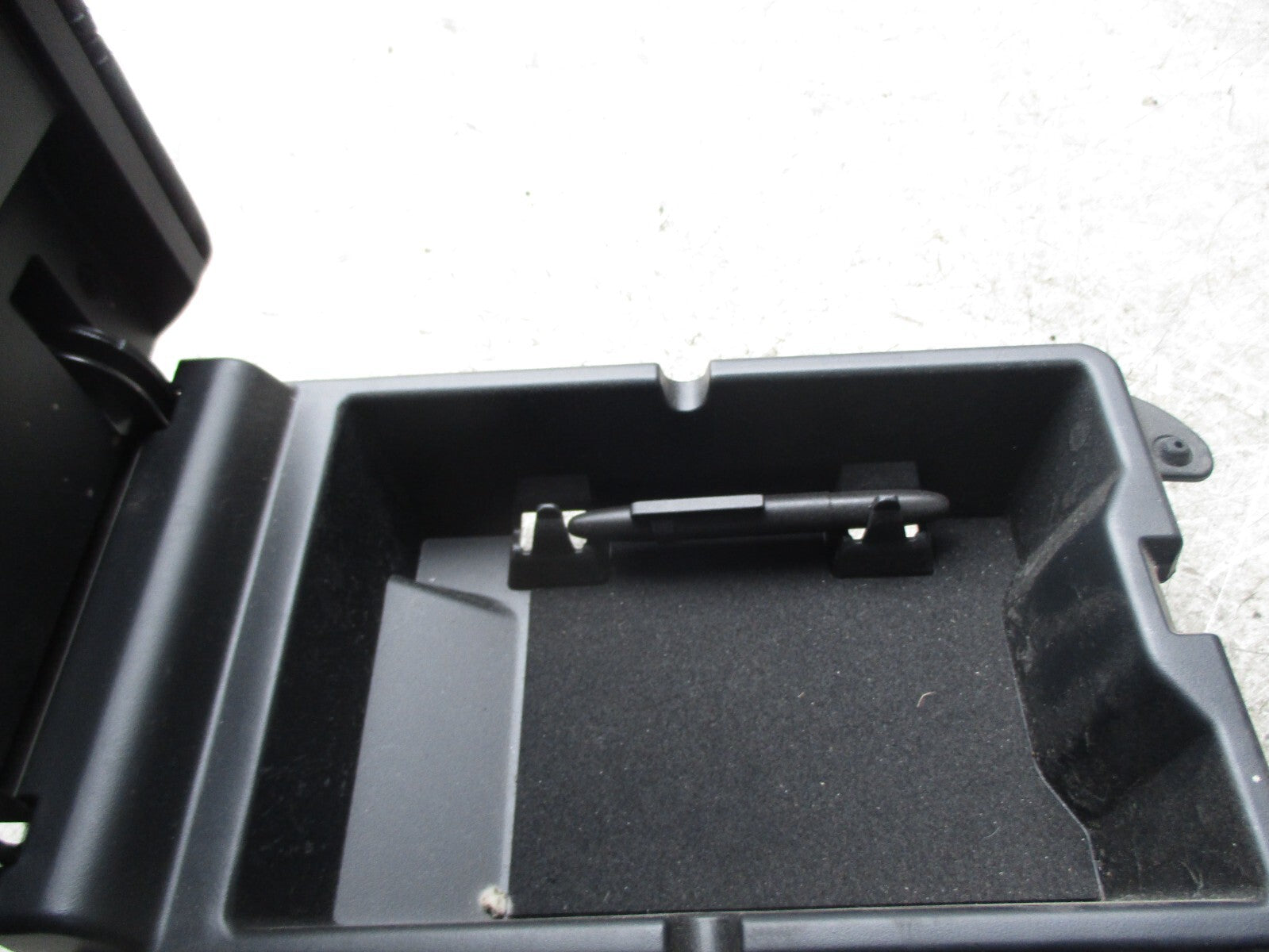 NISSAN QUASHQUI J11 2021 INTERIOR CENTER CONSOLE ARMREST