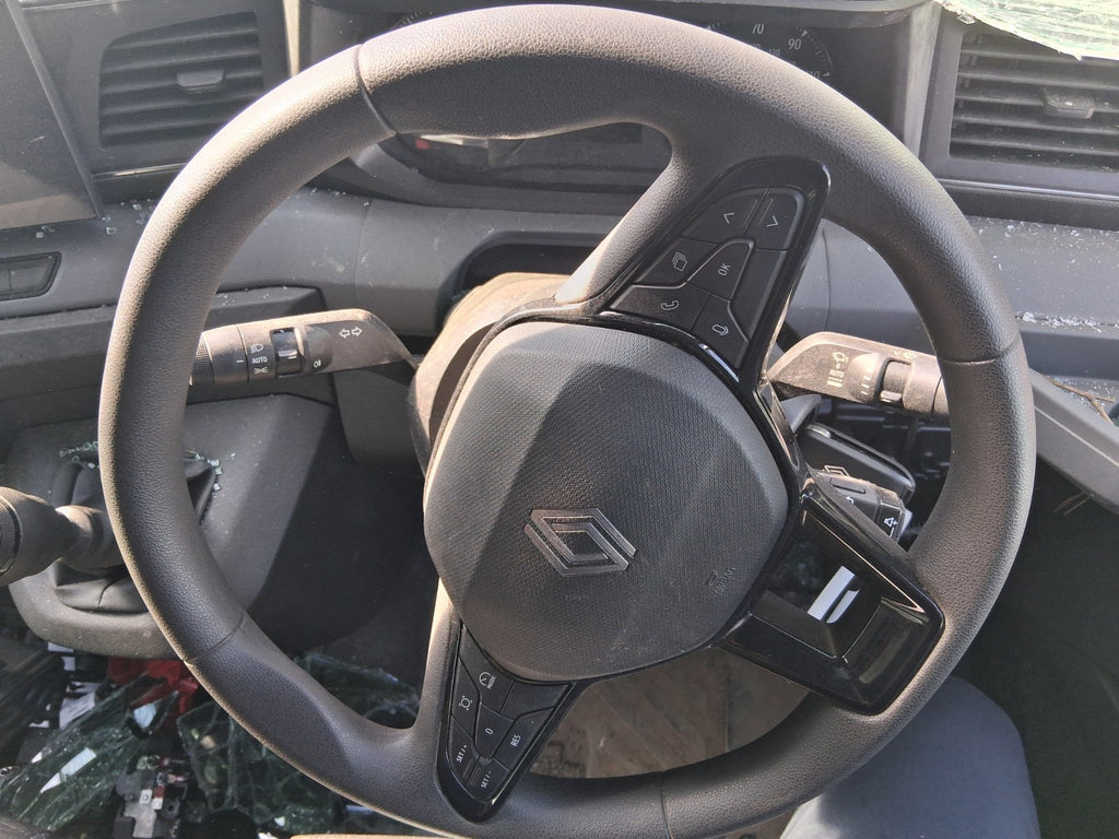 2025 RENAULT MASTER MK4 3 SPOKE MULTIFUNCTION LEATHER STEERING WHEEL NO AIRBAG