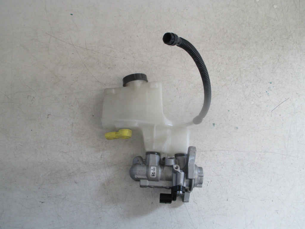 2019 VOLKSWAGEN POLO BRAKE MASTER CYLINDER RESERVOIR 2Q2611301