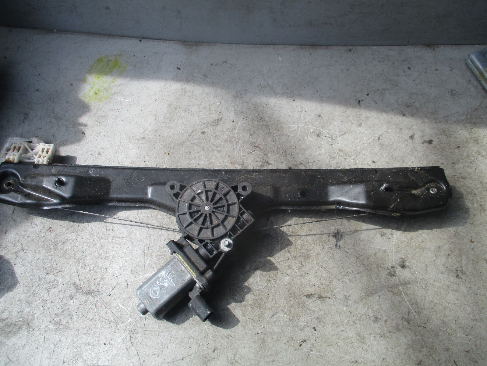 2014 FIAT PANDA MK3 OSF OFF SIDE DRIVER FRONT WINDOW REGULATOR MOTOR 52076549