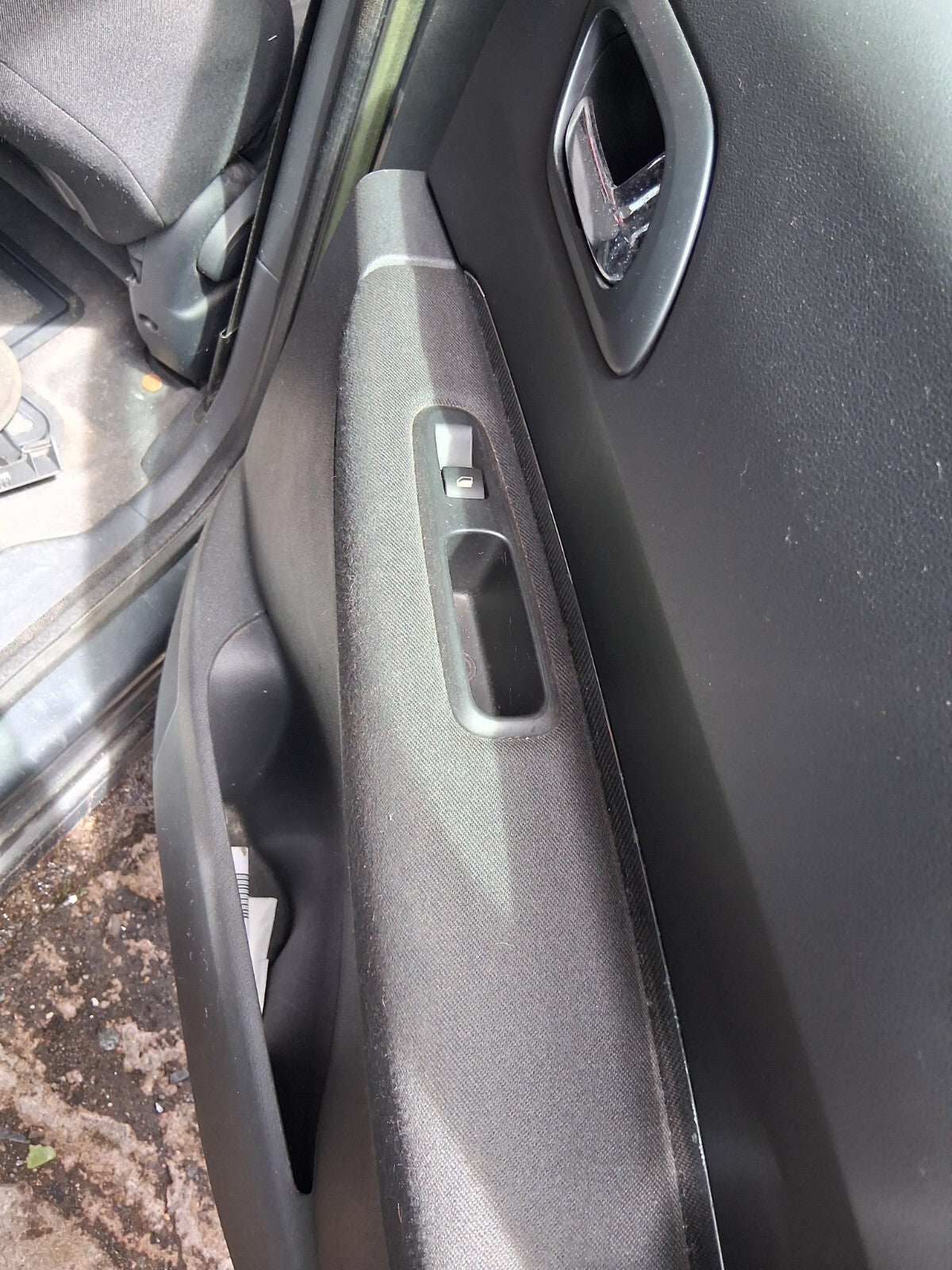 2012 PEUGEOT 3008 MK1 OSR DRIVER SIDE REAR RIGHT WINDOW CONTROL SWITCH