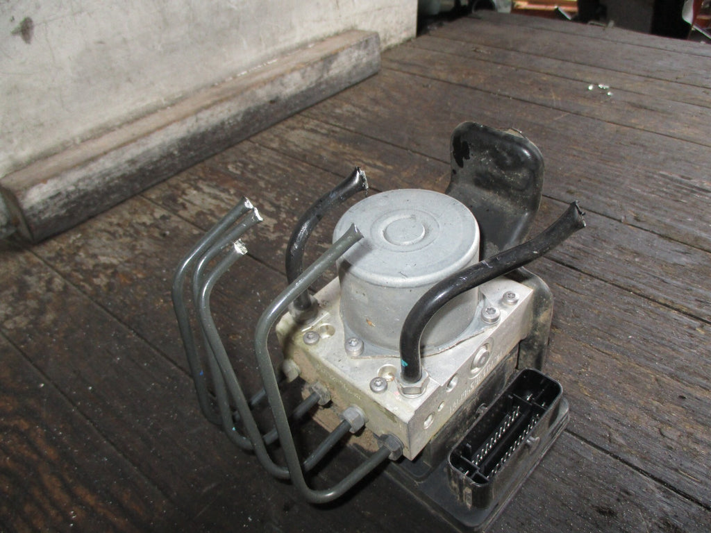 MG 3 2016 ABS PUMP MODULATOR CONTROL UNIT 54087146A