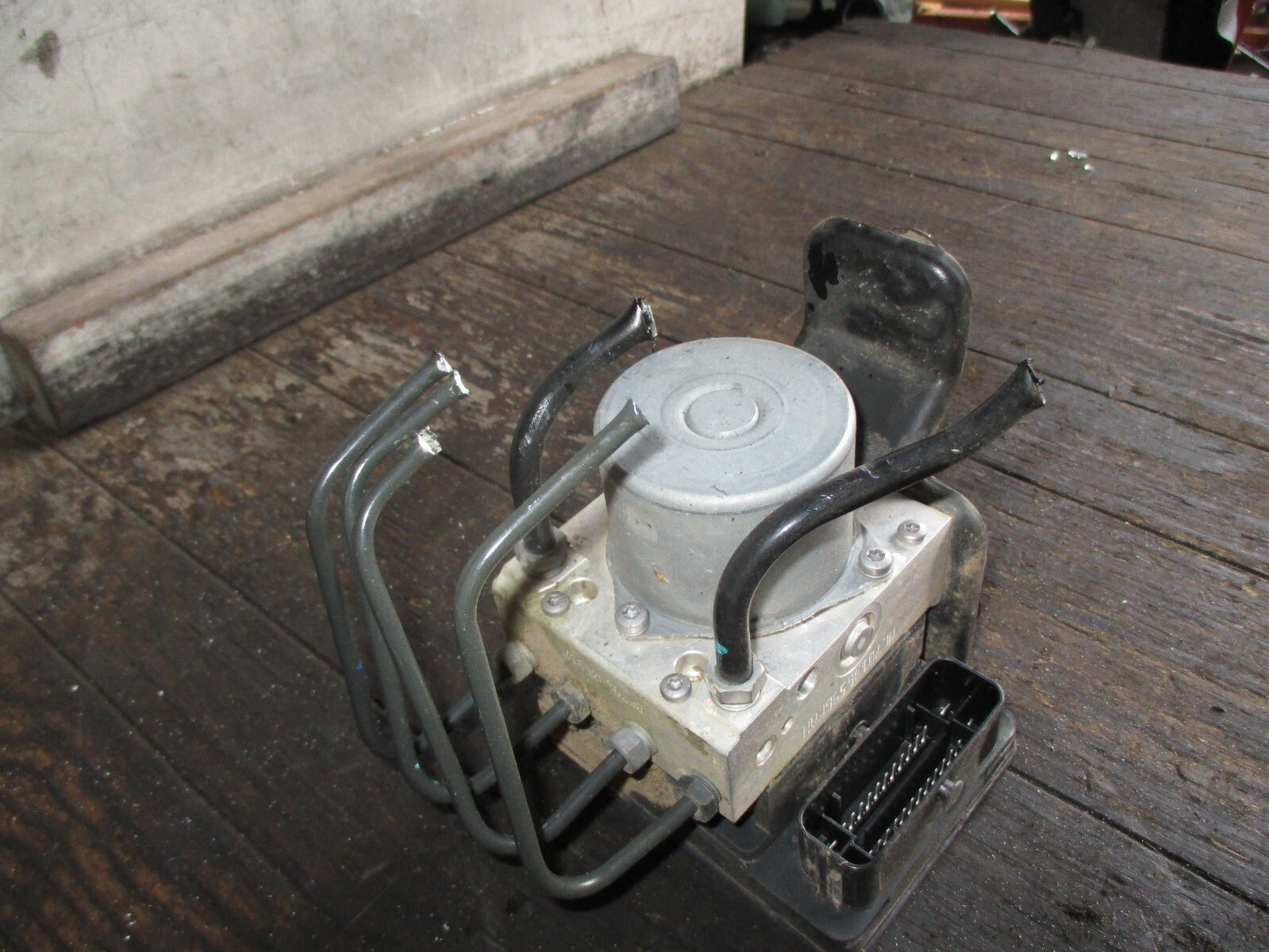MG 3 2016 ABS PUMP MODULATOR CONTROL UNIT 54087146A